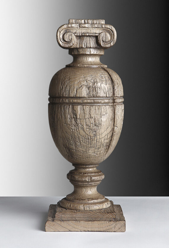 Aesthetic Decor 113 - Moreau Urn Lamp - Ancient Oak